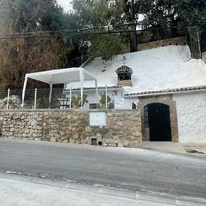 Villa Cueva De David, Granada